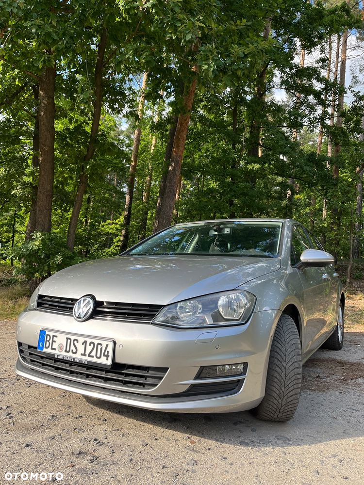 Volkswagen Golf - 5