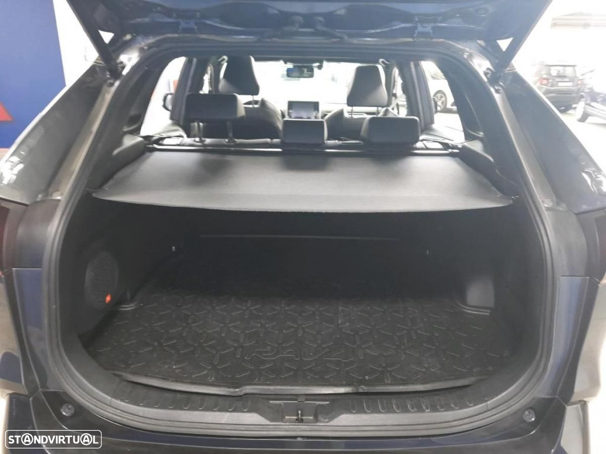 Toyota RAV4 2.5 HDF Lounge - 4