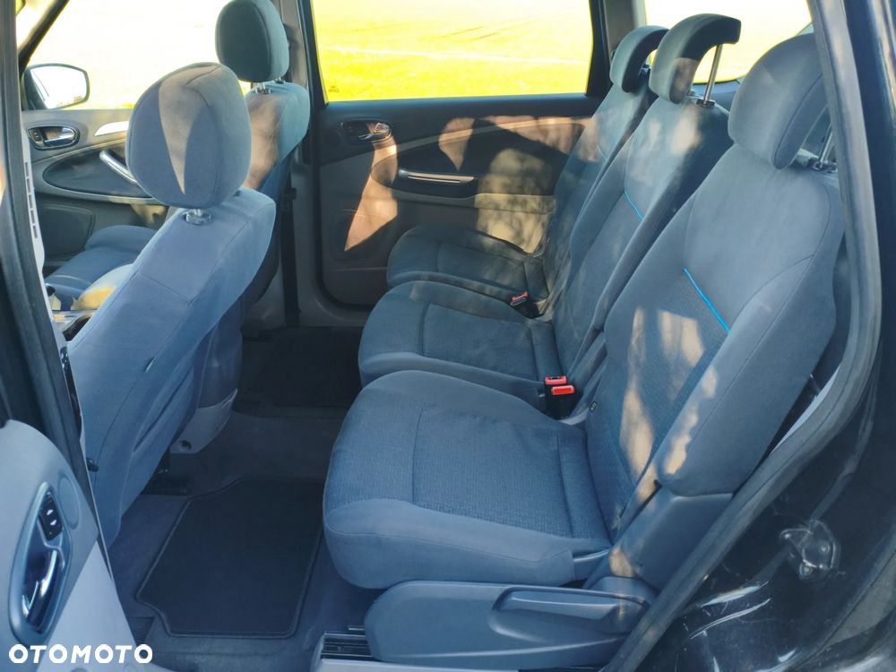 Ford Galaxy 2.0 Concept - 9