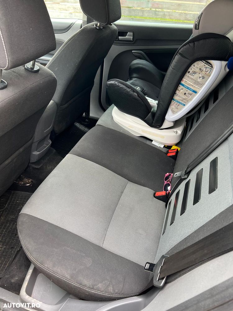 Ford Focus 1.6 TDCi DPF Style - 3