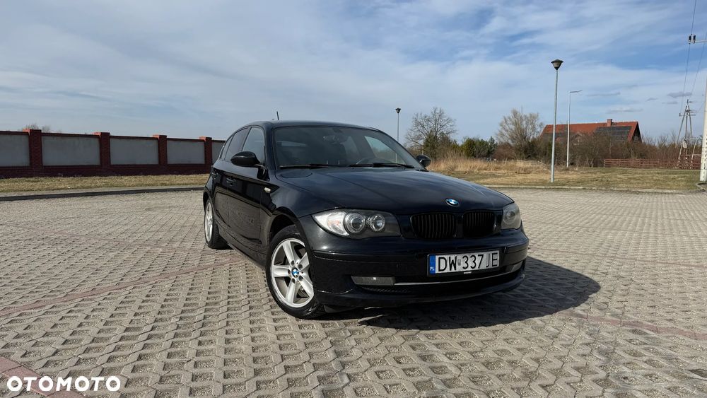 BMW Seria 1 118d DPF - 1