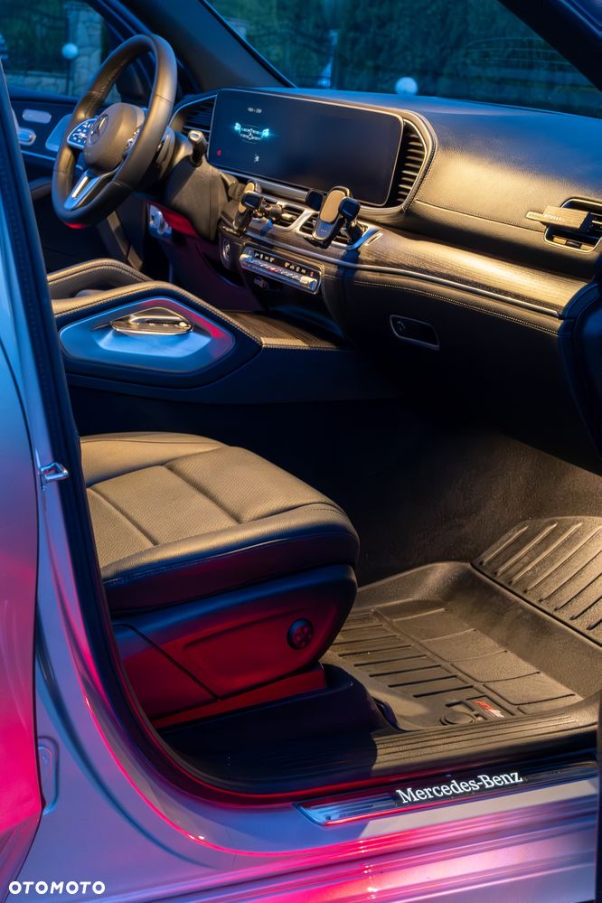Mercedes-Benz GLE - 19