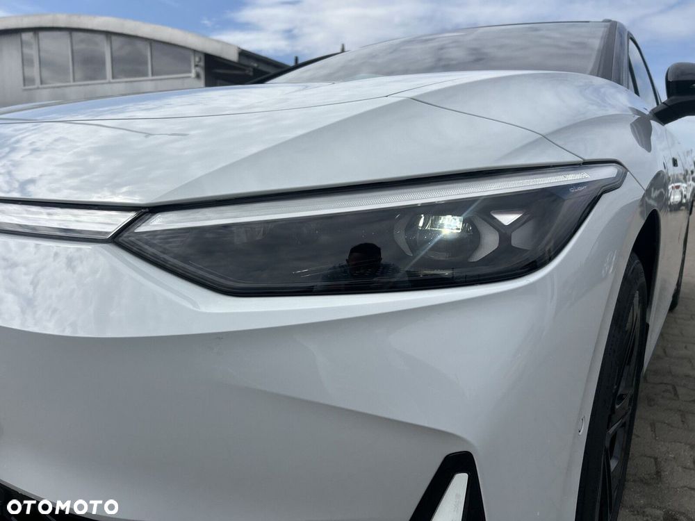 Volkswagen ID.7 86kWh GTX Plus 4Motion - 28
