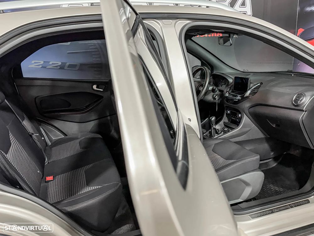 Ford KA+ 1.19 Ti-VCT Active - 13