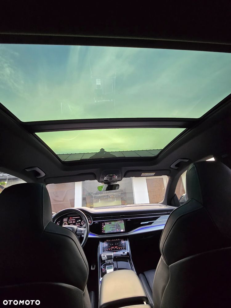 Audi Q8 - 12