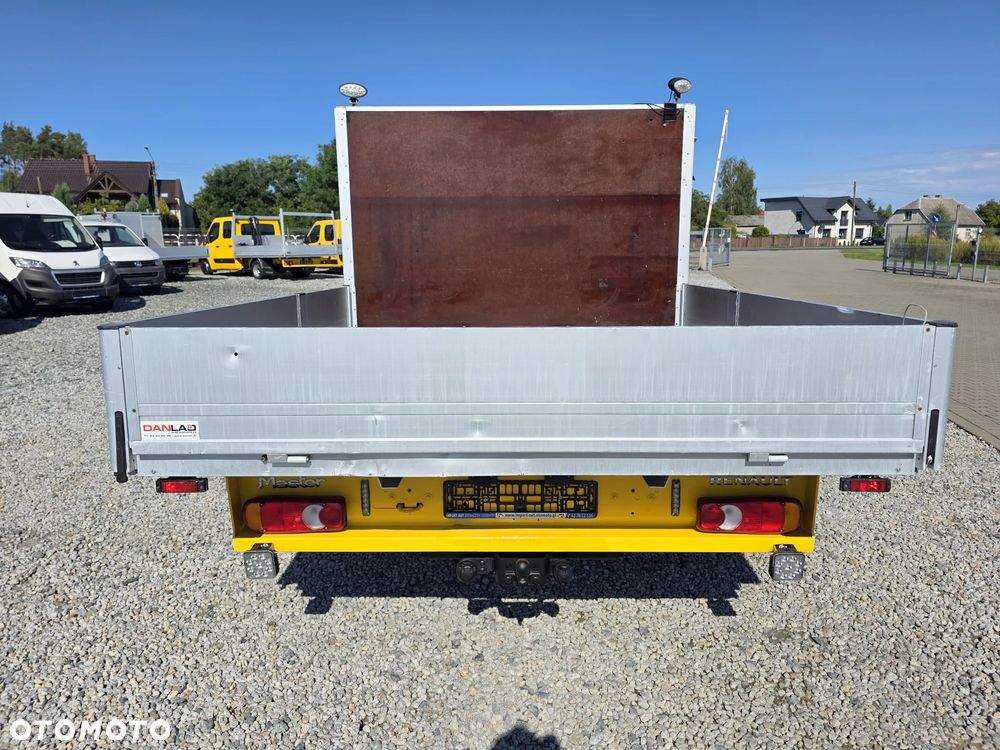 Renault MASTER 2,3 DCI 145 KONNA DOKA BRYGADÓWKA 7 OSOBOWA 3,3M SKRZYNIA KLIMA WEBASTO 162T/KM PRZEBIEGU GWARANCJA BLIŻNIAKI DO 3,5T - 4