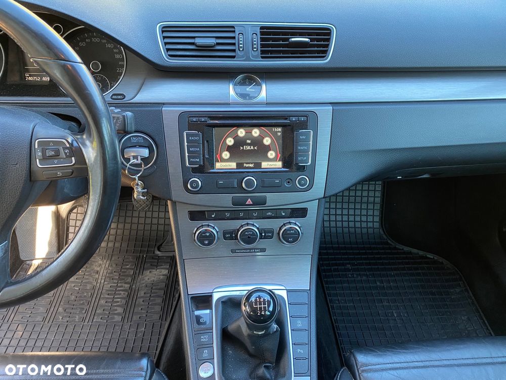 Volkswagen Passat Variant 2.0 TDI Comfortline - 18