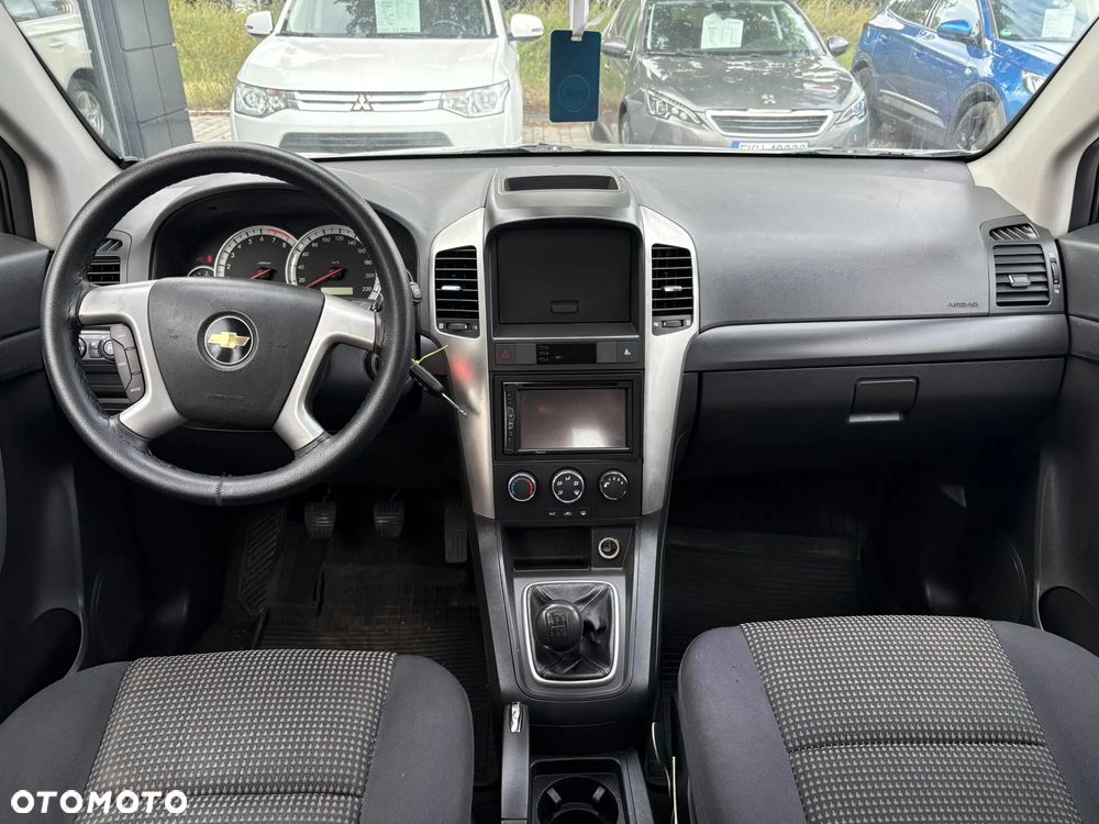 Chevrolet Captiva 2.4 2WD 7 Sitzer LS - 18
