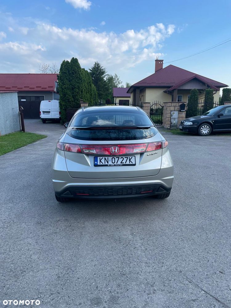 Honda Civic - 4