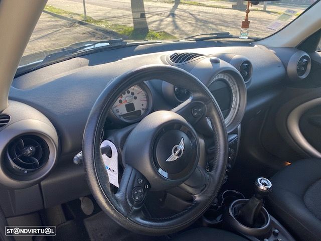 MINI Countryman One D - 8