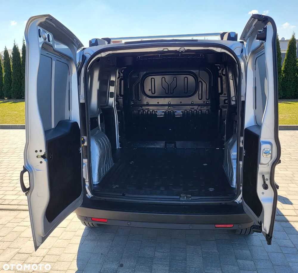 Opel Combo - 12