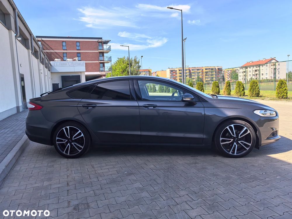 Ford Mondeo 2.0 TDCi Ambiente - 6