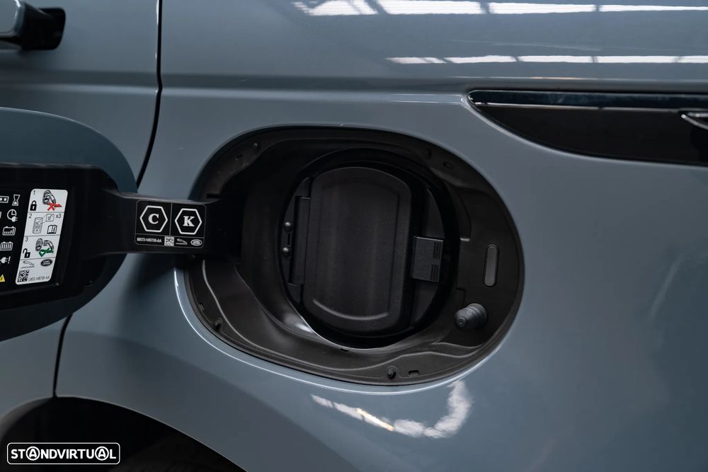 Land Rover Range Rover Evoque 1.5 P300e AWD R-Dynamic Auto - 13