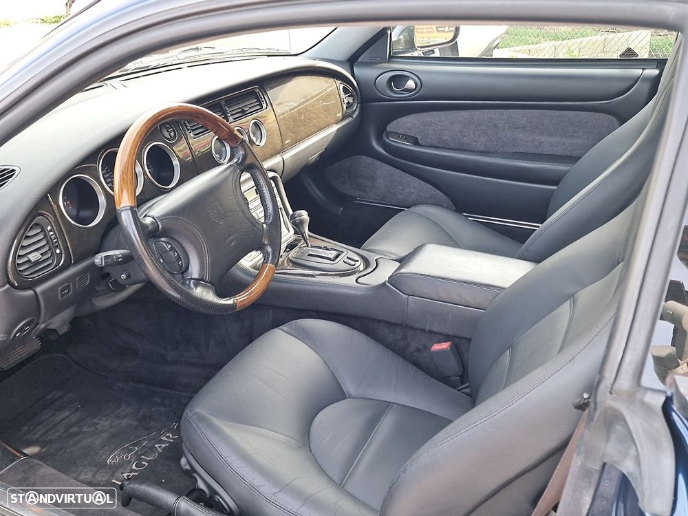 Jaguar XK XK8 4.0 Coupé Sport - 15