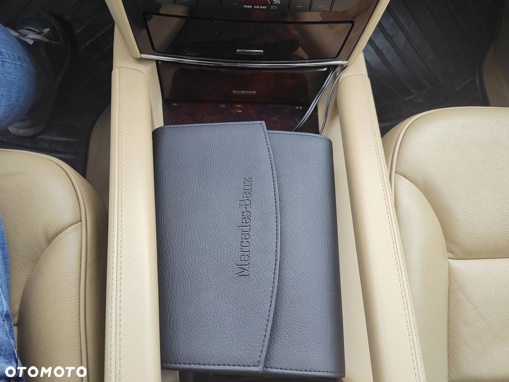 Mercedes-Benz ML - 24