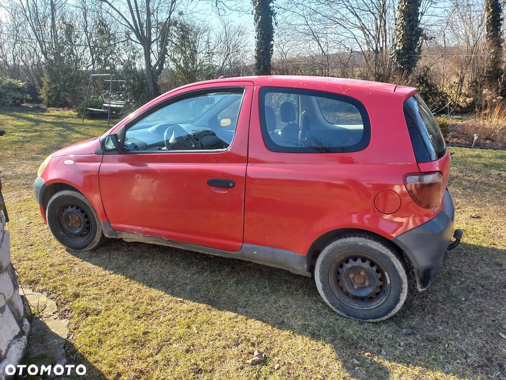 Toyota Yaris 1.0 Luna - 3