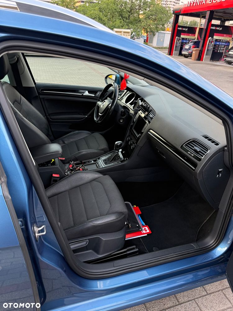 Volkswagen Golf 1.6 TDI BlueMotion Technology DSG Comfortline - 16