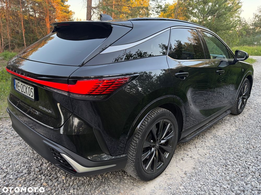 Lexus RX 350h F Sport Design - 13