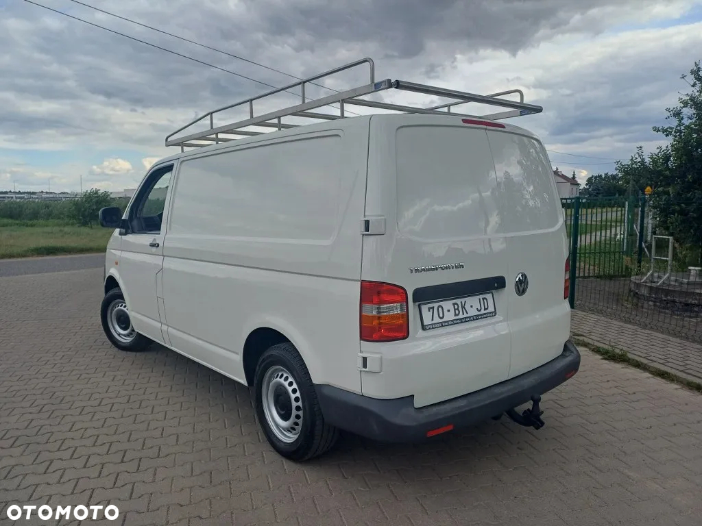 Volkswagen Transporter - 4