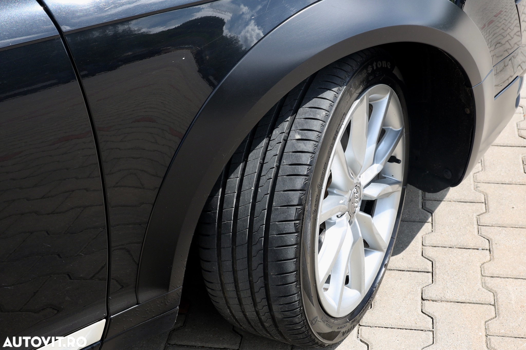 Audi A6 Allroad - 32