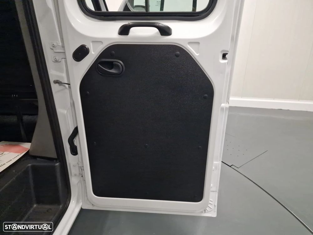 Renault 2.3 DCI L3 IVA 7 LUGARES - 30