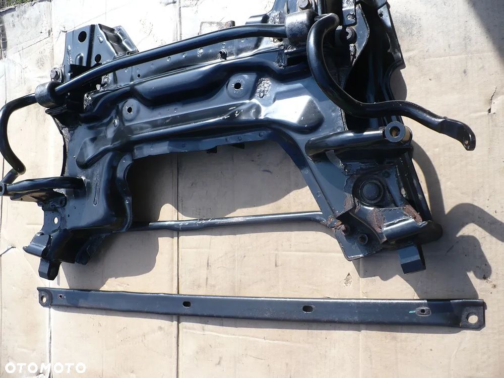 C3 PICASSO 09- BELKA ZAWIESZENIA PRZOD ORYGI.