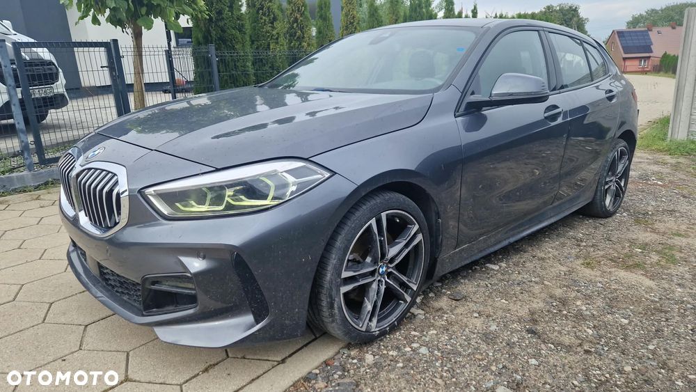 BMW Seria 1 118i Edition M Sport Shadow - 2
