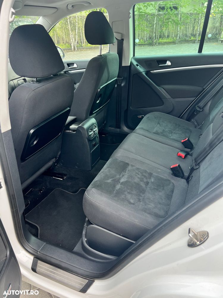 Volkswagen Tiguan 2.0 TDI CR DPF 4Motion DSG Sport&Style - 4