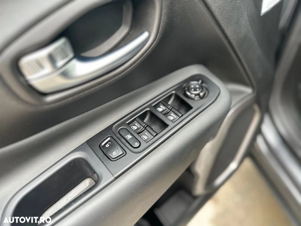 Jeep Renegade 1.5 FWD AT7 MHEV Limited - 23