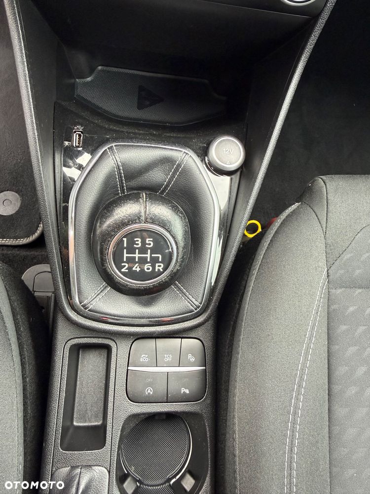 Ford Fiesta 1.0 EcoBoost S&S TITANIUM - 15