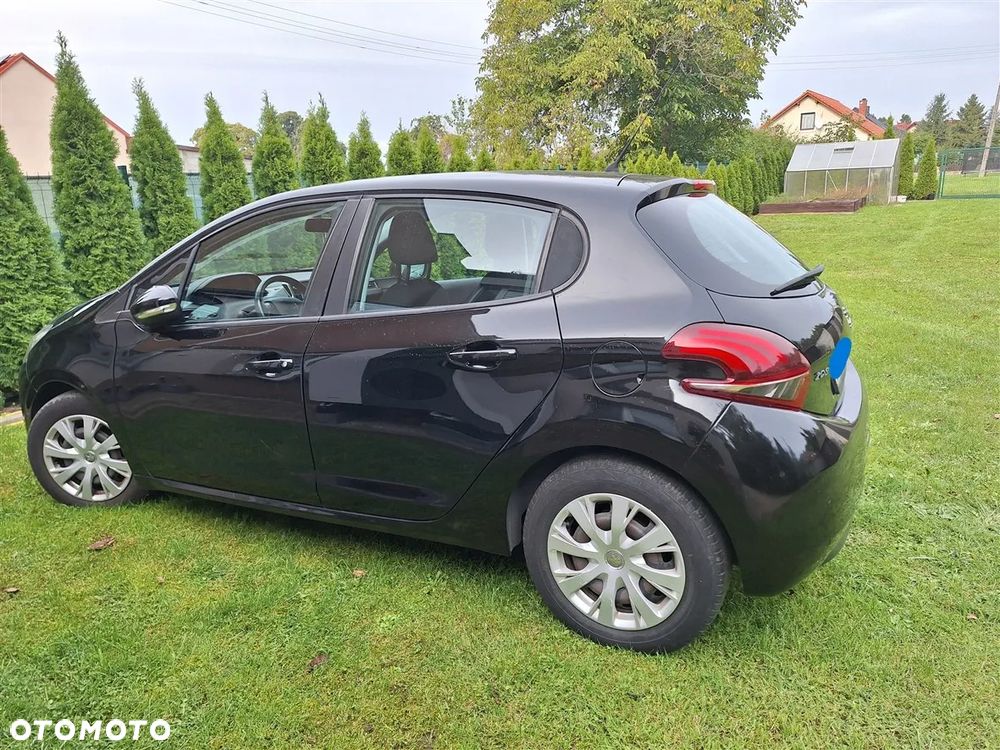Peugeot 208 1.2 PureTech Active - 4