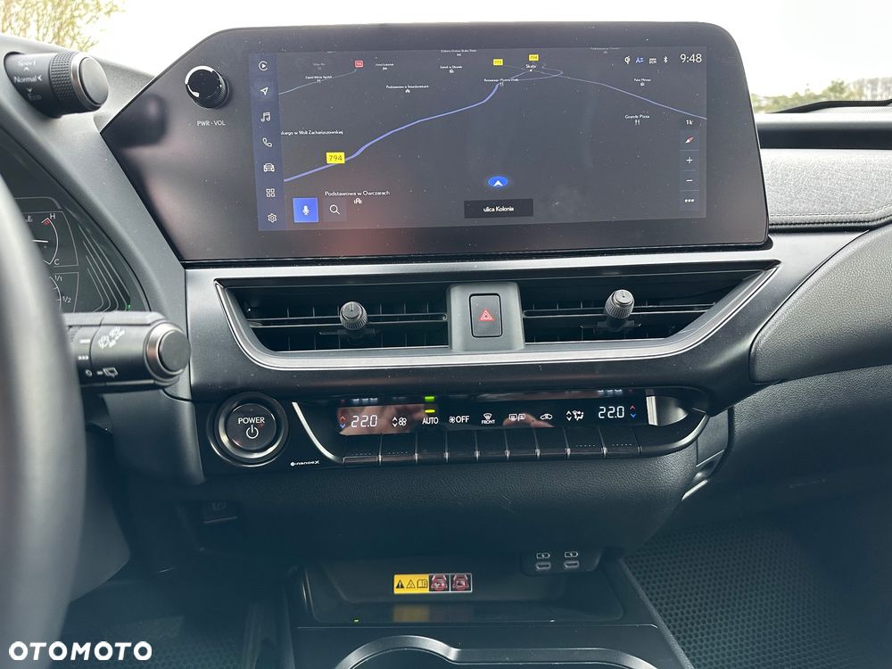 Lexus UX - 11