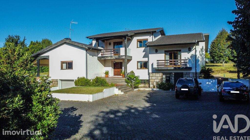 Casa T4 em Ponte de 366,00 m2 - Grande imagem: 2/30