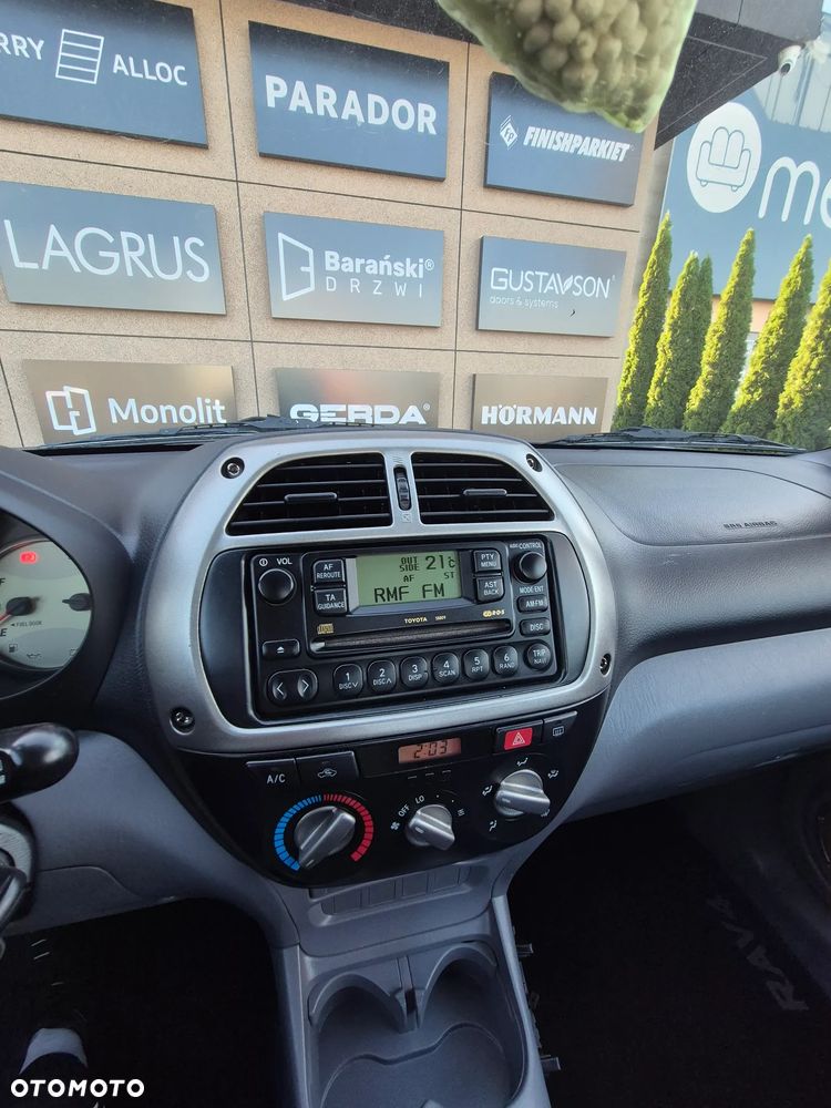 Toyota RAV4 4x4 Sol - 13