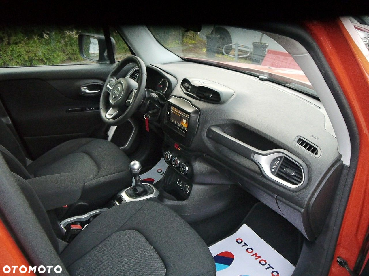 Jeep Renegade 1.6 E-torQ Sport - 20