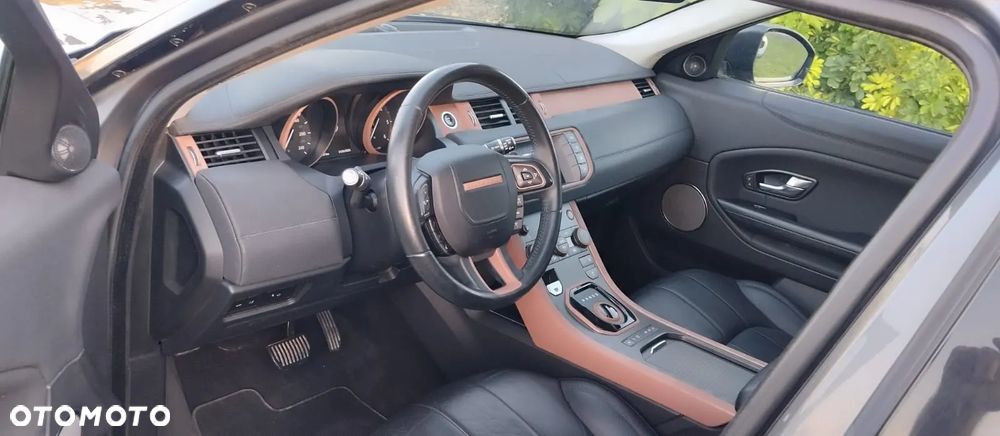 Land Rover Range Rover Evoque - 22