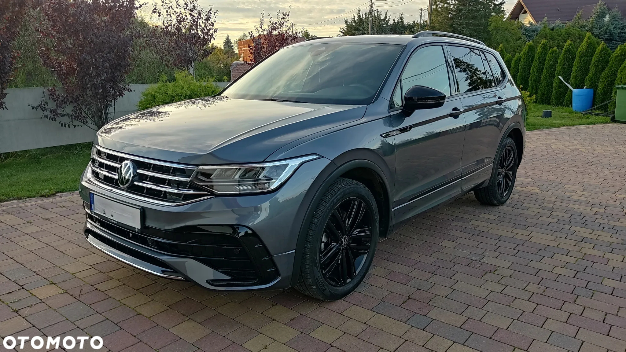Volkswagen Tiguan Allspace - 12