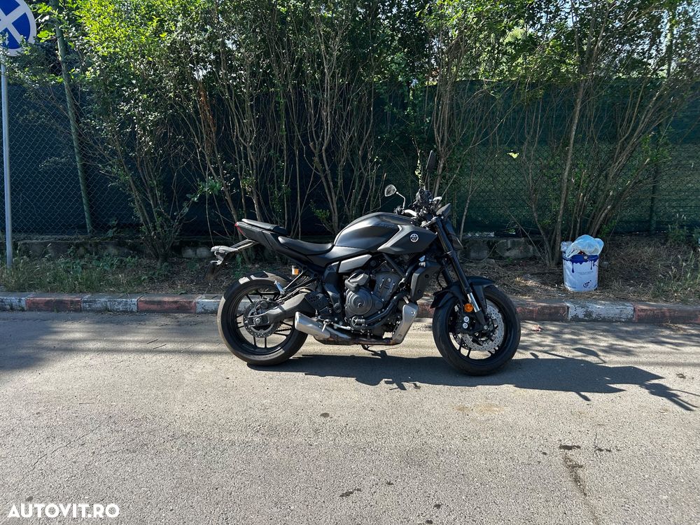 Yamaha MT-07 - 4