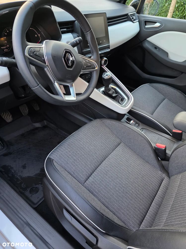 Renault Clio 1.0 TCe Techno - 4