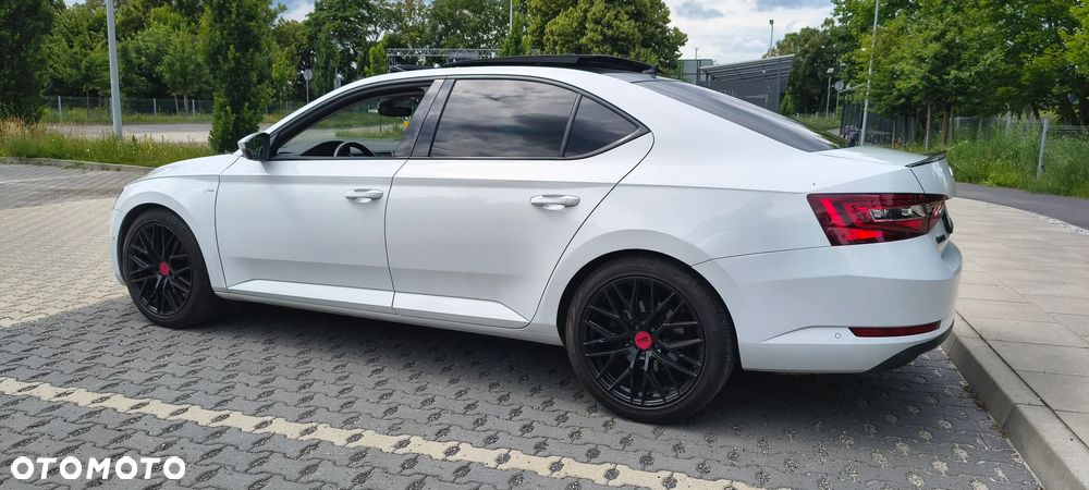 Skoda Superb 2.0 TDI L&K DSG - 6