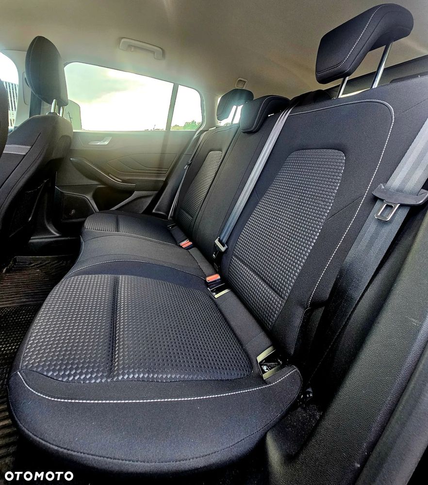 Ford Focus 1.5 EcoBlue SCR Titanium - 18