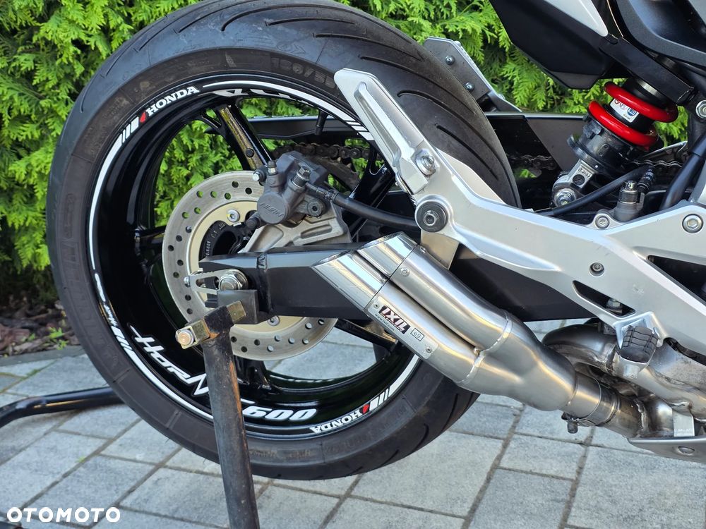 Honda Hornet - 9