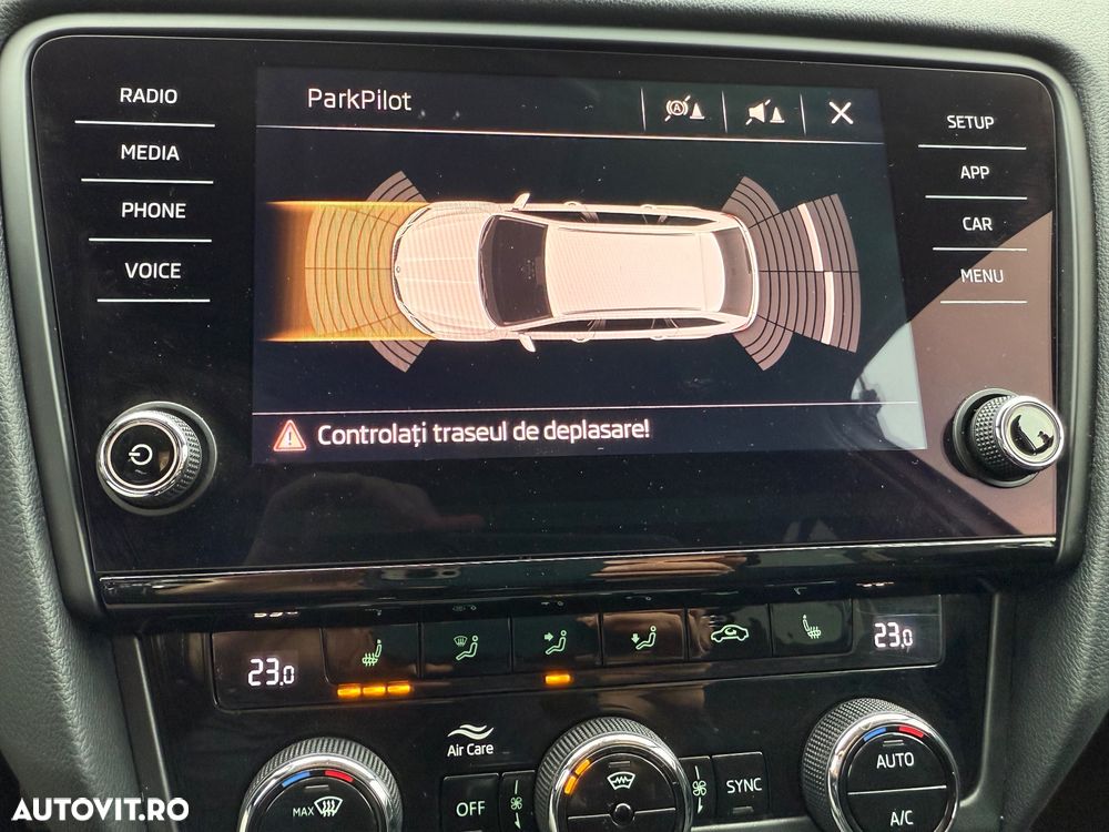 Skoda Octavia Combi Diesel 1.6 TDI Ambition - 38