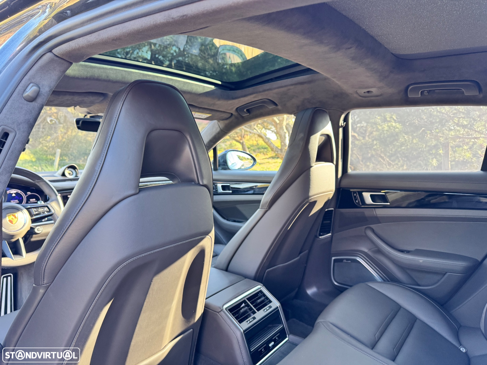 Porsche Panamera Sport Turismo 4S E-Hybrid - 19