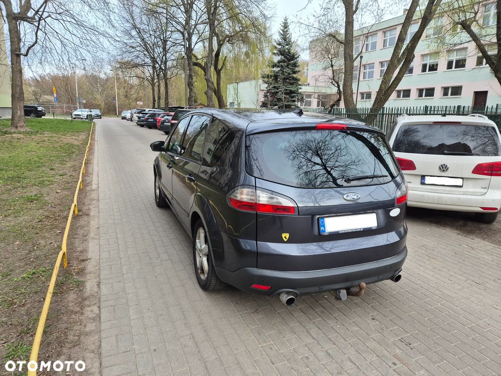 Ford S-Max 2.5 Titanium - 9