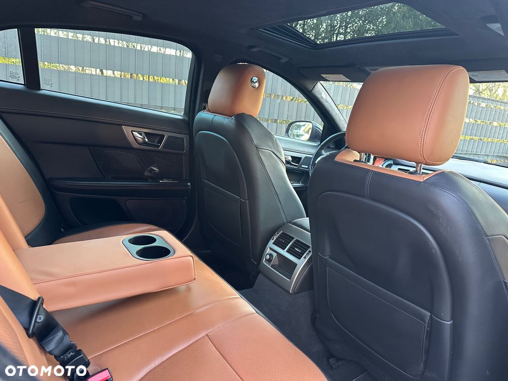 Jaguar XF XFR 5.0 V8 Kompressor - 28