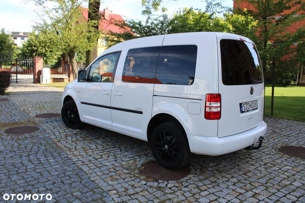 Volkswagen Caddy Trendline Mixt - 9