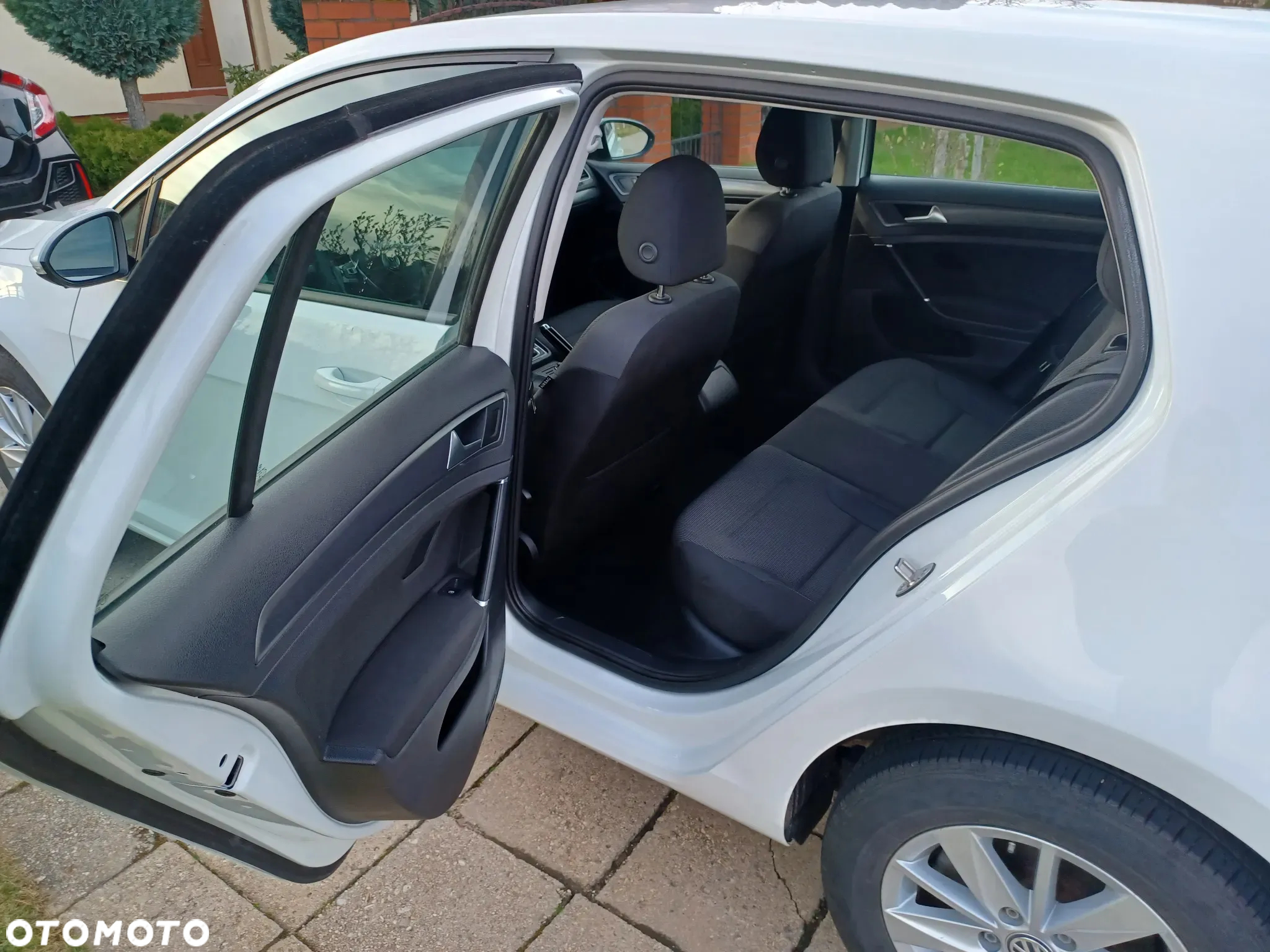 Volkswagen Golf 1.4 TSI ACT BlueMotion Technology DSG Comfortline - 10