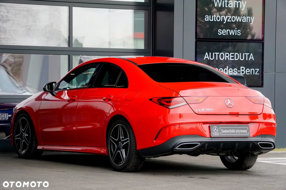Mercedes-Benz CLA 180 7G-DCT AMG Line - 8