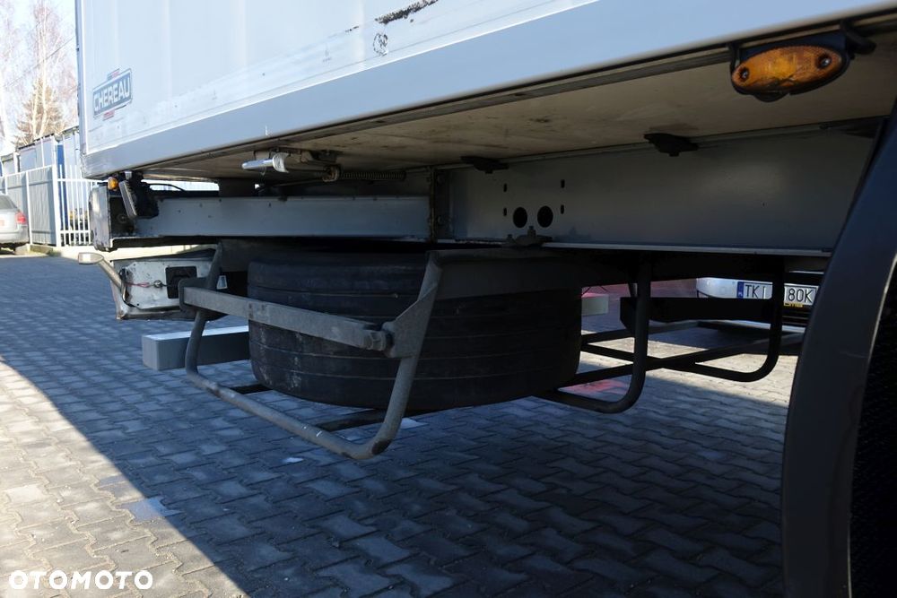 Chereau CHŁODNIA / CARRIER VECTOR / OSIE BPW / OŚ PODNOSZONA / KOSZ I KOŁO ZAPASOWE  / - 17